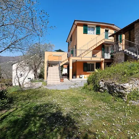 Succu La Taggiasca Apartamento Stellanello